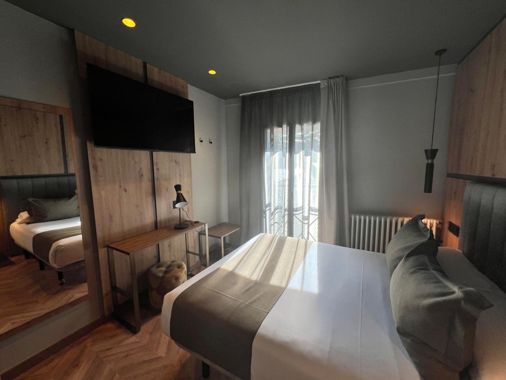 Hotel Paris Encamp Exterior foto